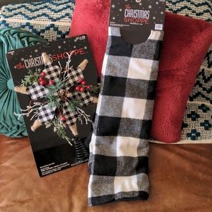 Buffalo plaid Christmas tree skirt Christmas tree topper